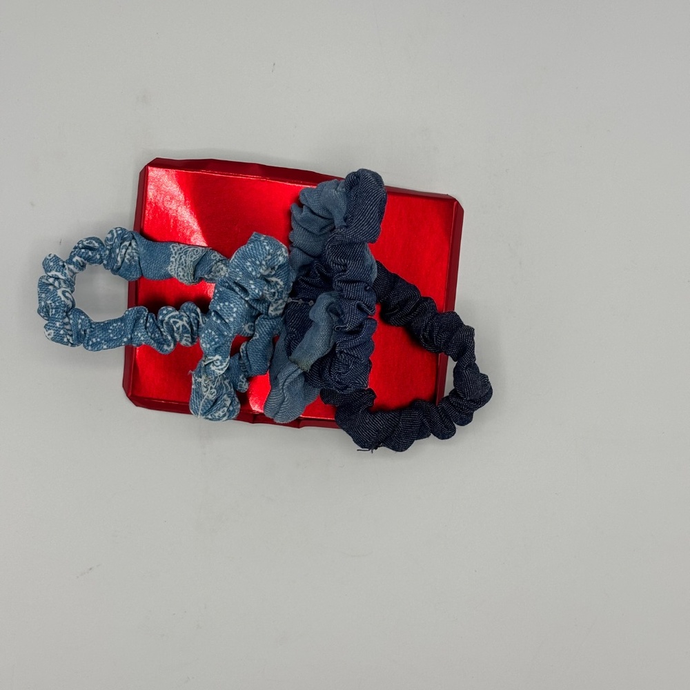 6 PC Berry Patriotic Hair Accessories Bundle NEW - Picture 8 of 9